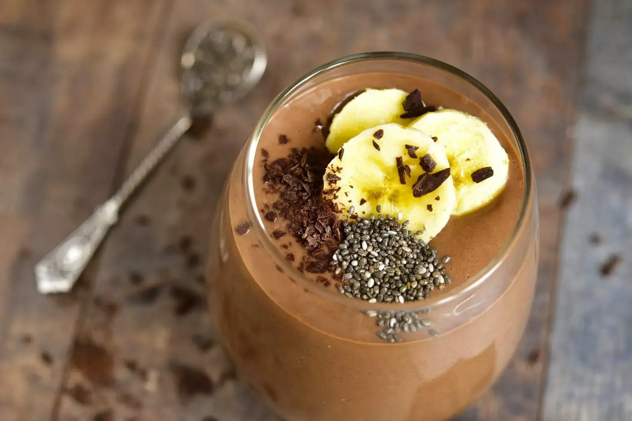 Crema de chocolate con semillas de chíadessert recipe image